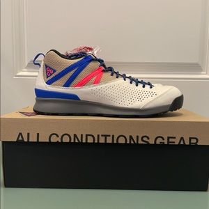 NEW Nike ACG Okwahn 2 size 11.5 White Blue Pink SFB SFS mountain fly pegasus